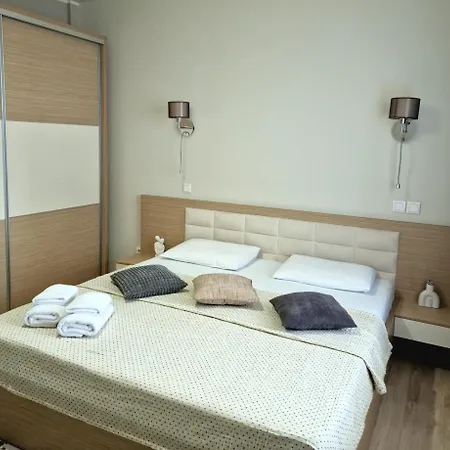 Lizzyhome 公寓