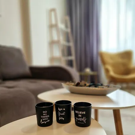 Lizzyhome 公寓 康斯坦察